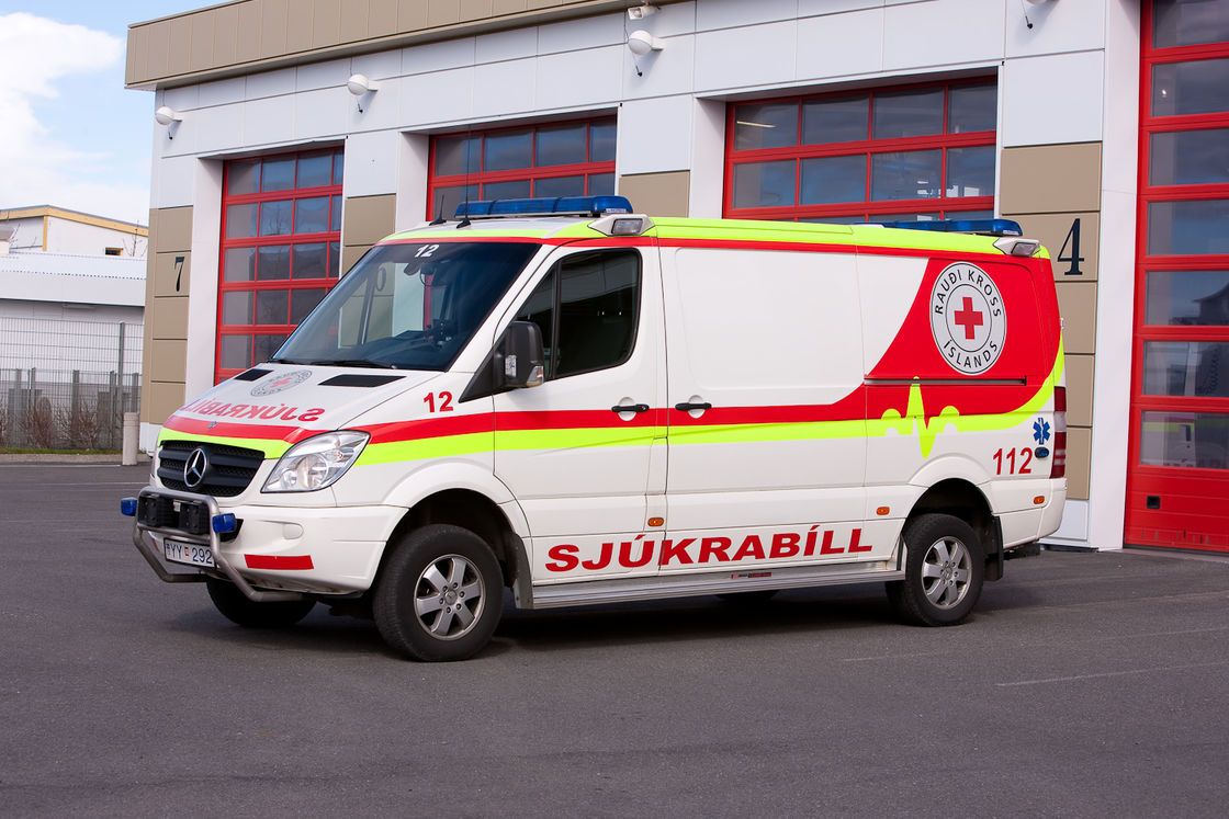 sjúkrabíll, mynd:raudikrossinn.is