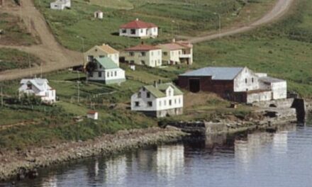 Að borða stolið álegg – Æskuminningar Alberts Einarssonar frá Siglufirði