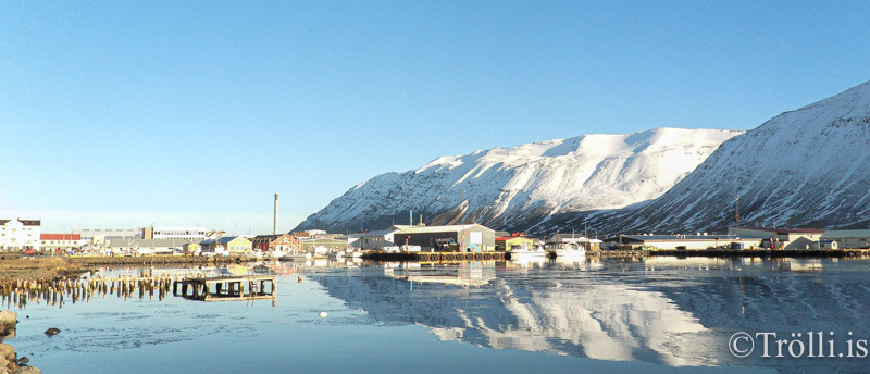 Umsögn Róberts Guðfinnssonar – Vegna fyrirhugaðrar Samkaupsbyggingar á Siglufirði