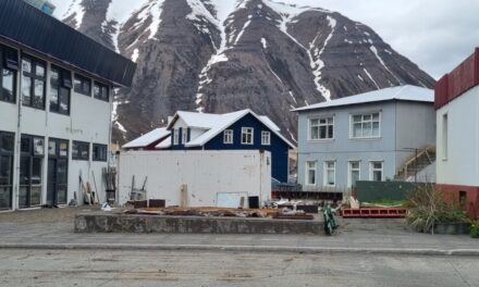 Listaverkið Flæði fjarlægt í Ólafsfirði