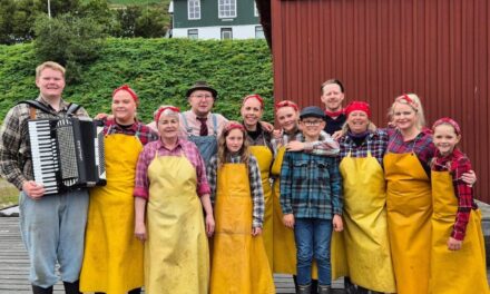 Fjör á síldarplaninu við Róaldsbrakka í dag