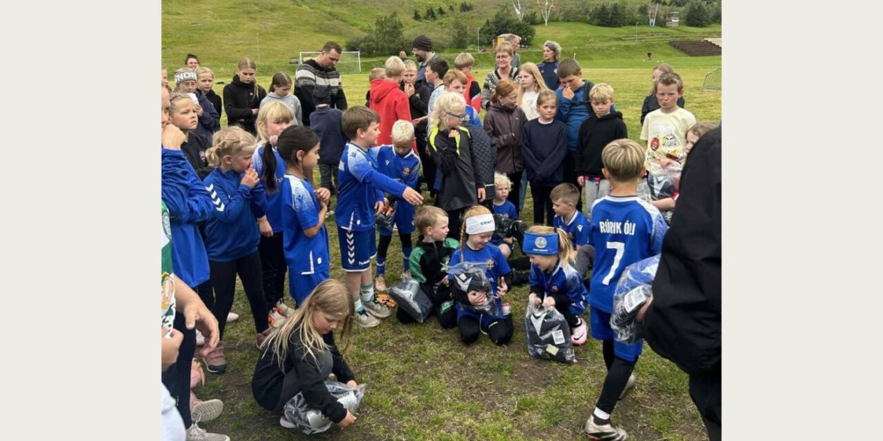 Færðu börnunum í KF góðar gjafir