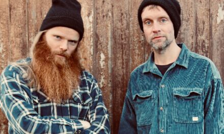 Supernatural Suburbia gefa út lagið Walnut