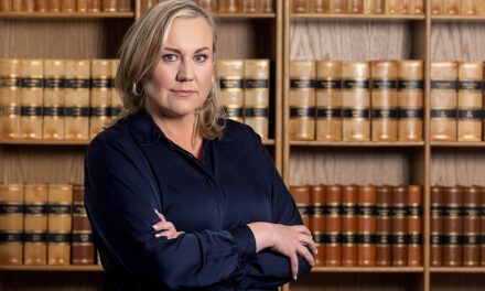 Herða tökin í útlendingamálum