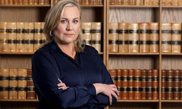 Herða tökin í útlendingamálum