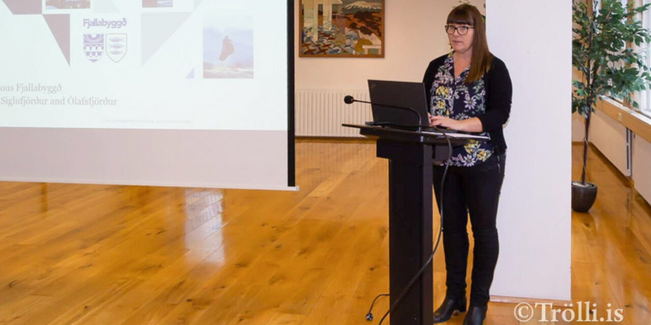 Linda Lea Bogadóttir kveður eftir níu ár í starfi hjá Fjallabyggð