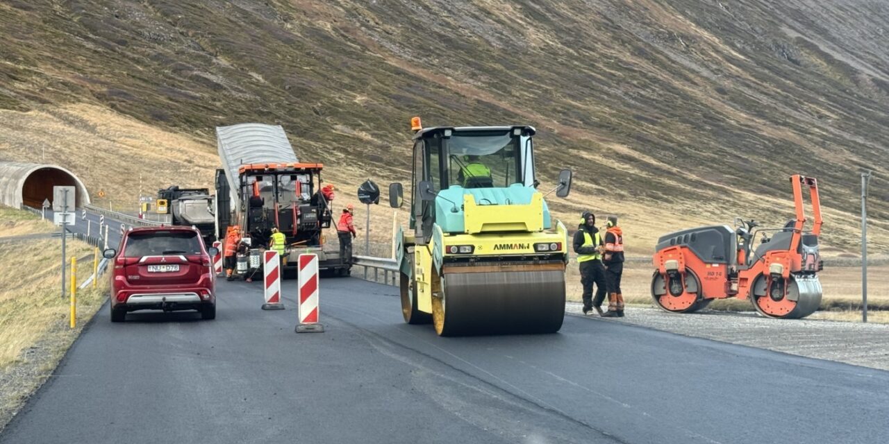 Malbikunarframkvæmdum lokið í Héðinsfirði og á Siglufirði