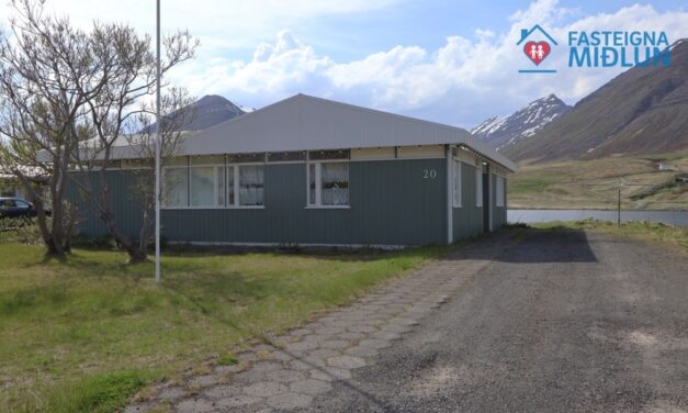 Einbýlishús með frábæru útsýni til sölu í Ólafsfirði