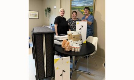 Kvenfélagið Baldursbrá gaf SAk höfðinglega gjöf