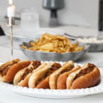 Hakk í pulsubrauði