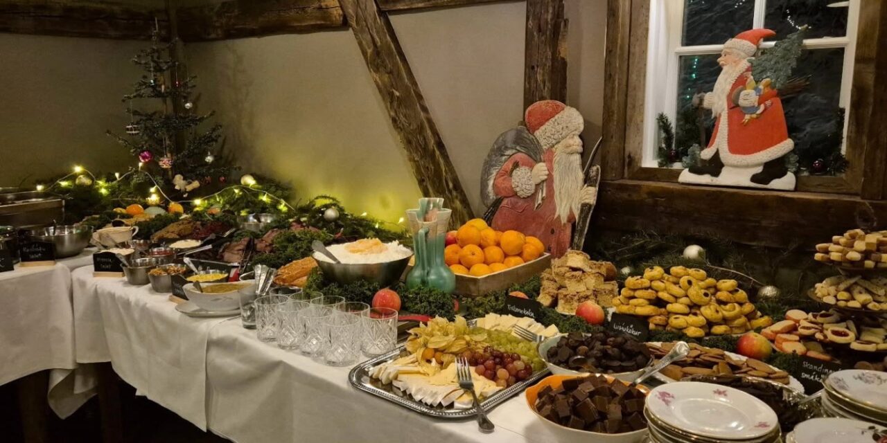 Jólahlaðborð Síldarkaffis slær rækilega í gegn – Myndir