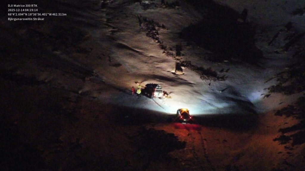 Göngufólki komið til bjargar efst í Brimnesi í Ólafsfirði