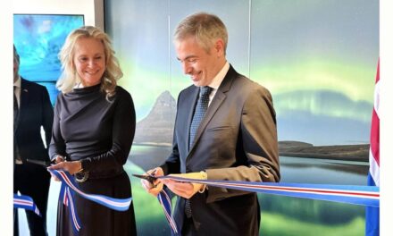 Utanríkisráðherra opnaði sendiráð Íslands á Spáni