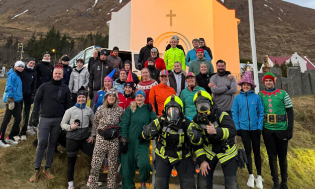 Búningar og gleði í Gamlárshlaupi á Siglufirði