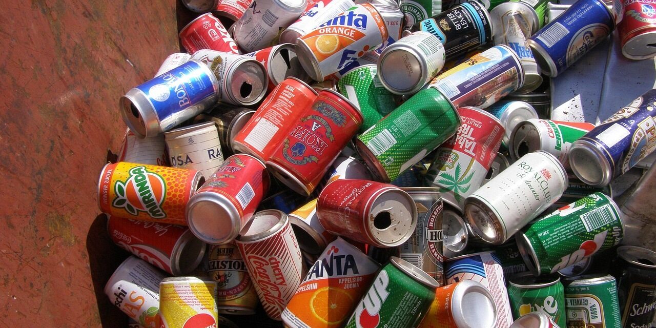 Síðasta tækifæri ársins til að skila dósum á Siglufirði er fimmtudaginn 18. desember – Endurvinnslan opnar aftur 12. janúar 2026