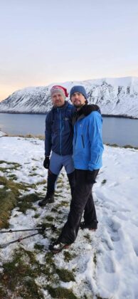 Myndasafn: Ljósin komin upp eftir vel skipulagðan vinnudag - Gömul og góð hefð að loknu dagsverki