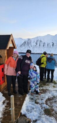 Myndasafn: Ljósin komin upp eftir vel skipulagðan vinnudag - Gömul og góð hefð að loknu dagsverki