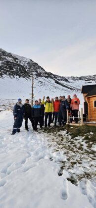 Myndasafn: Ljósin komin upp eftir vel skipulagðan vinnudag - Gömul og góð hefð að loknu dagsverki