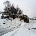 Snjómokstur á Laugarveginum fyrir 14 árum – Myndasyrpa