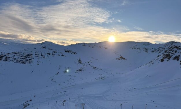 Fínt skíðaveður í Skarðsdal – Opið í dag
