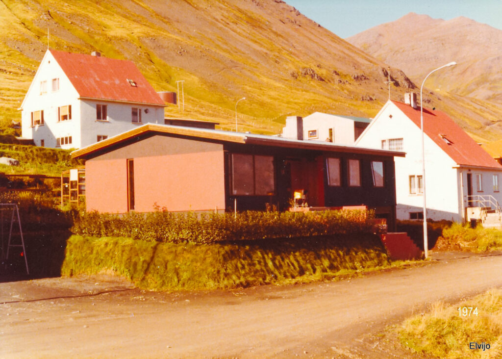 Laugarvegur 18, 1974. Ljósmyndari: E. Vilborg Jónsdóttir.