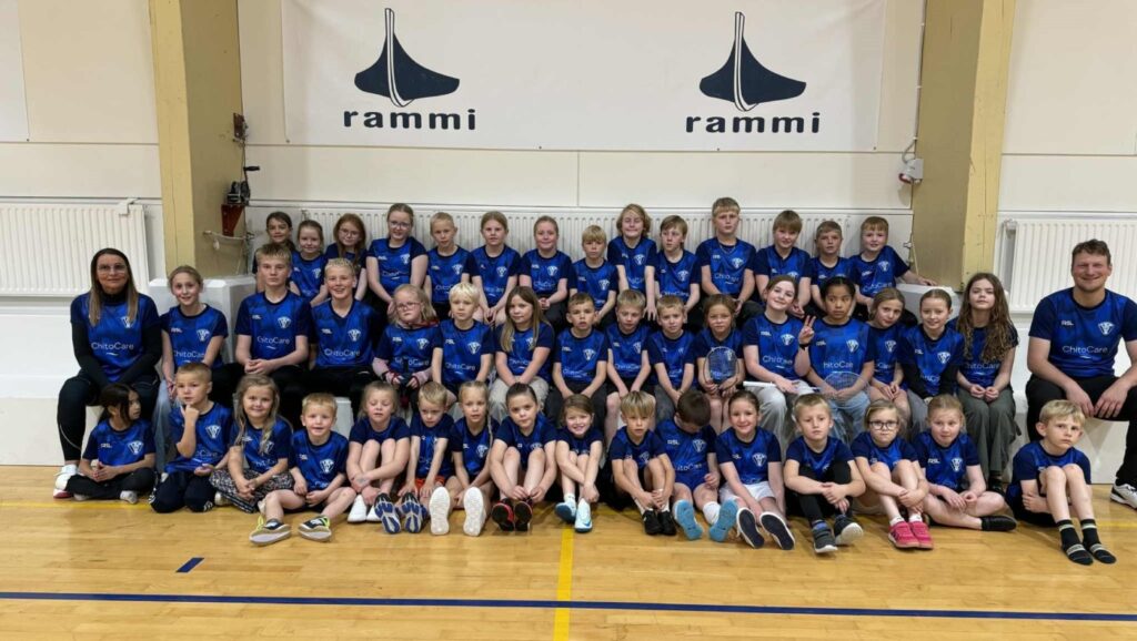 UÍF kveður árið með myndasyrpu og áramótakveðju