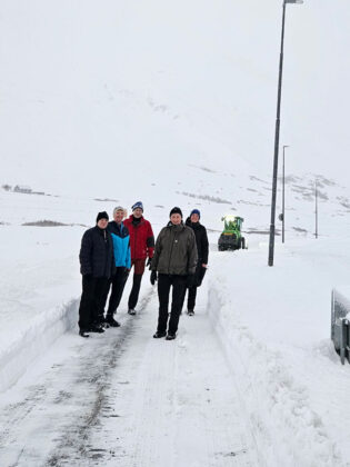 Samvera sem skiptir máli, göngur og inniganga á vegum Hátindar 60+ - Myndir
