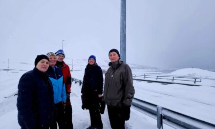 Samvera sem skiptir máli, göngur og inniganga á vegum Hátindar 60+ – Myndir