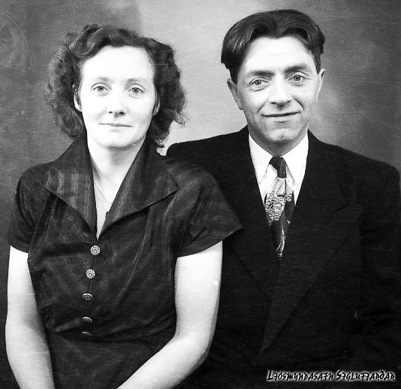 María Jónsdóttir og Jón Sigurbjörnsson. (Jón á Hóli) Ljósmyndari: Kristfinnur Guðjónsson.