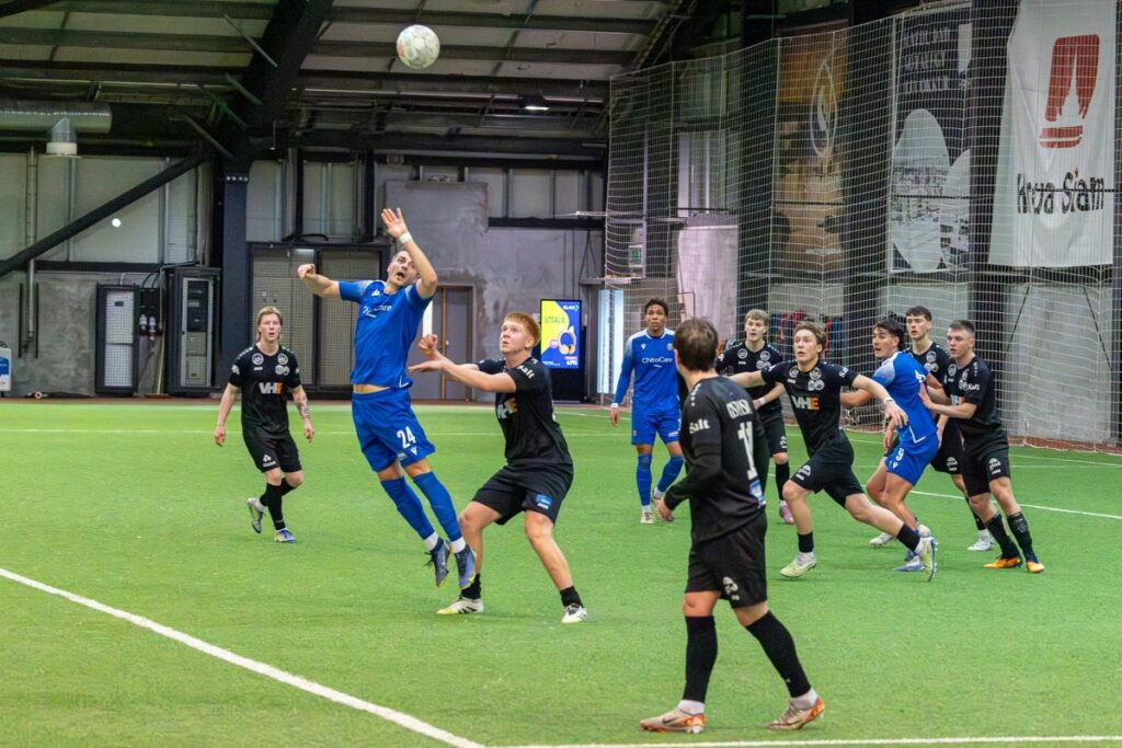 Javon Sample hetja KF í spennuþrungnum undanúrslitaleik. Horfðu á útsendinguna hér