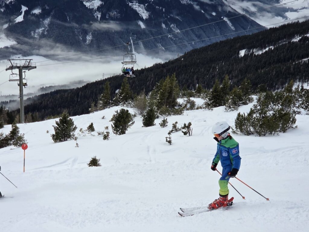 Fjör í Neukirchen hjá skíðafólki úr Fjallabyggð - Myndir