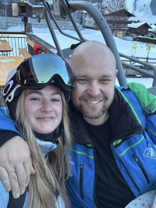 Myndasafn: Kátir skíðakappar njóta lífsins í austurrísku Ölpunum