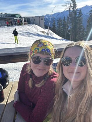 Myndasafn: Kátir skíðakappar njóta lífsins í austurrísku Ölpunum