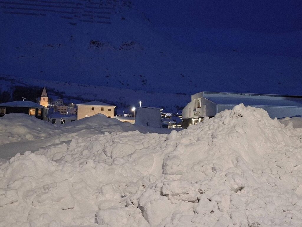 Vetrarstemning á Siglufirði í dag - Myndasafn