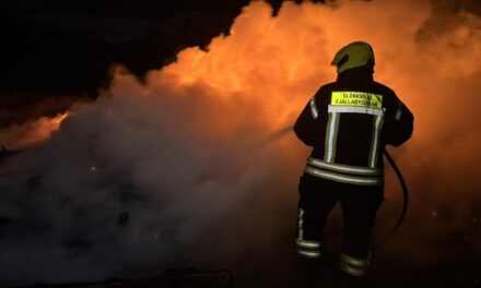 Öryggisvakt slökkviliðs kom í veg fyrir útbreiðslu elds