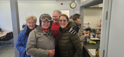 Líf og fjör í veitingaskálanum í Skarðsdal - Myndasafn