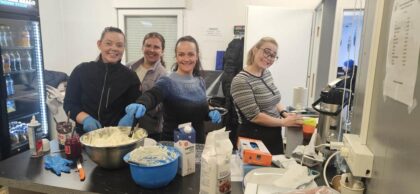 Líf og fjör í veitingaskálanum í Skarðsdal - Myndasafn