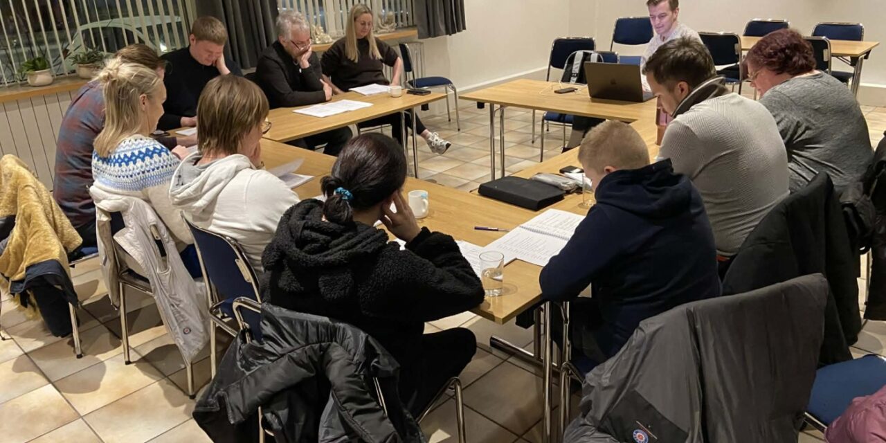 Æfingar hafnar á leikritinu „Með vífið í lúkunum“ hjá Leikfélagi Fjallabyggðar