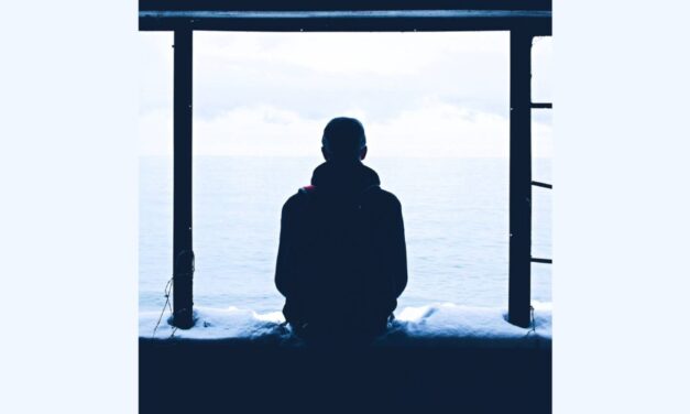 Gefur út tónlist til að minnast sonar sem tók líf sitt