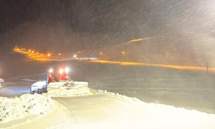 Bikarmótinu aflýst vegna veðurs