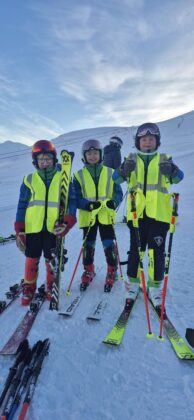 Myndir: Sóley Birna opnaði mótið, glæsilegur dagur í Skarðsdal