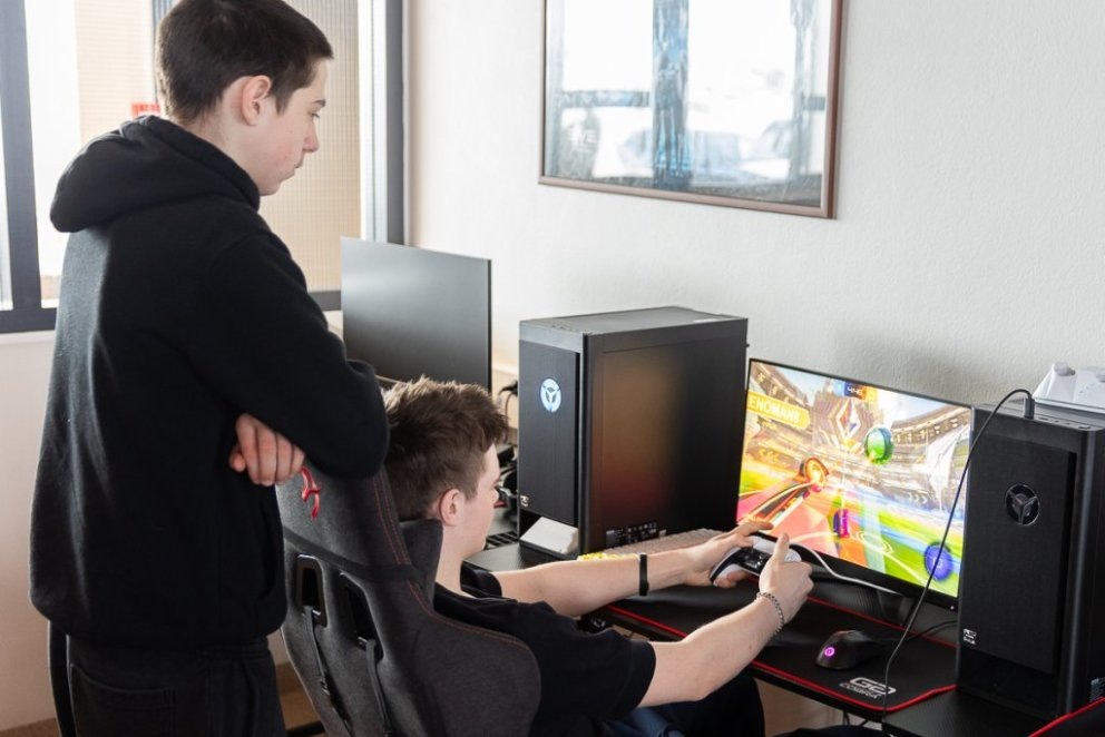 Skólasamstarf tekur stefnu á rafíþróttir