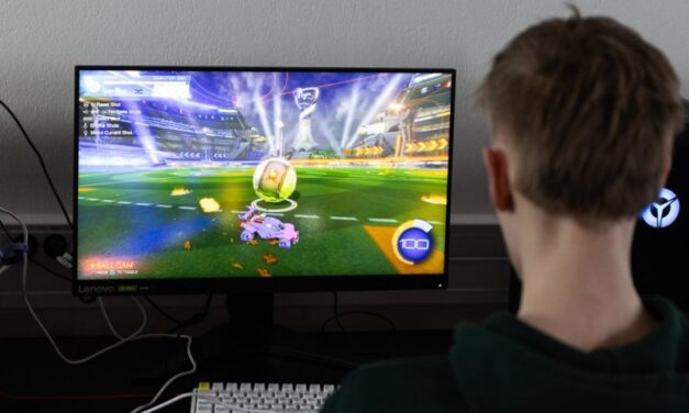 Skólasamstarf tekur stefnu á rafíþróttir