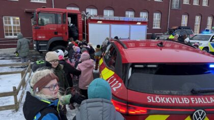 Myndir: Rýmingaræfing í Grunnaskólunum, vel heppnuð á Siglufirði og Ólafsfirði