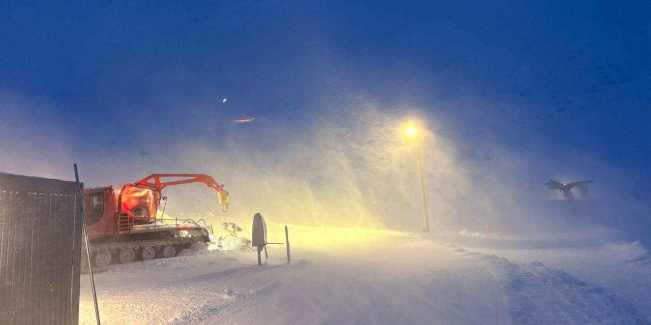 Lokað í Skarðsdal í dag en bikarmót í alpagreinum fer fram um helgina