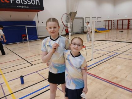 TBS með glæsilegan árangur í Mosfellsbæ og safna fyrir starfinu með sérmerktum brúsum