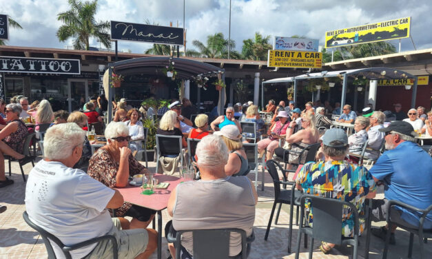 Mikil aðsókn að söngstund Önnu Leu og Bróa á Gran Canaria 