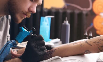 Starfleyfisskyldu létt af 16 flokkum atvinnurekstrar