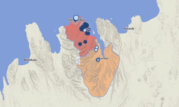 Snjóflóð féll við Stóra-Bola á Siglufirði í dag