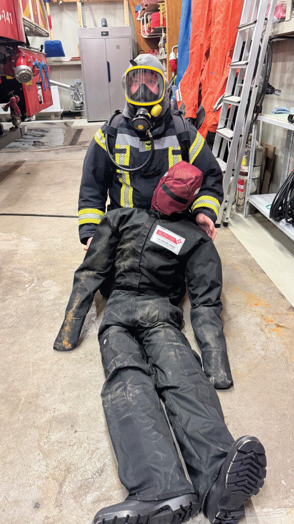 Slökkvilið Fjallabyggðar styrkir undirbúning með nýjum æfingarbúnaði